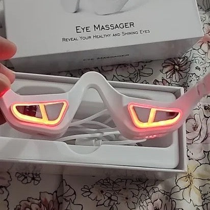 3D Eye Massager with red light on, customer photo